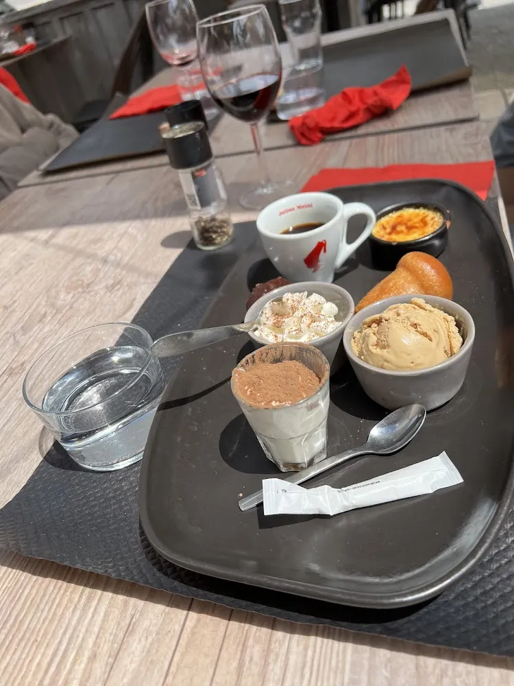 Café Gourmand